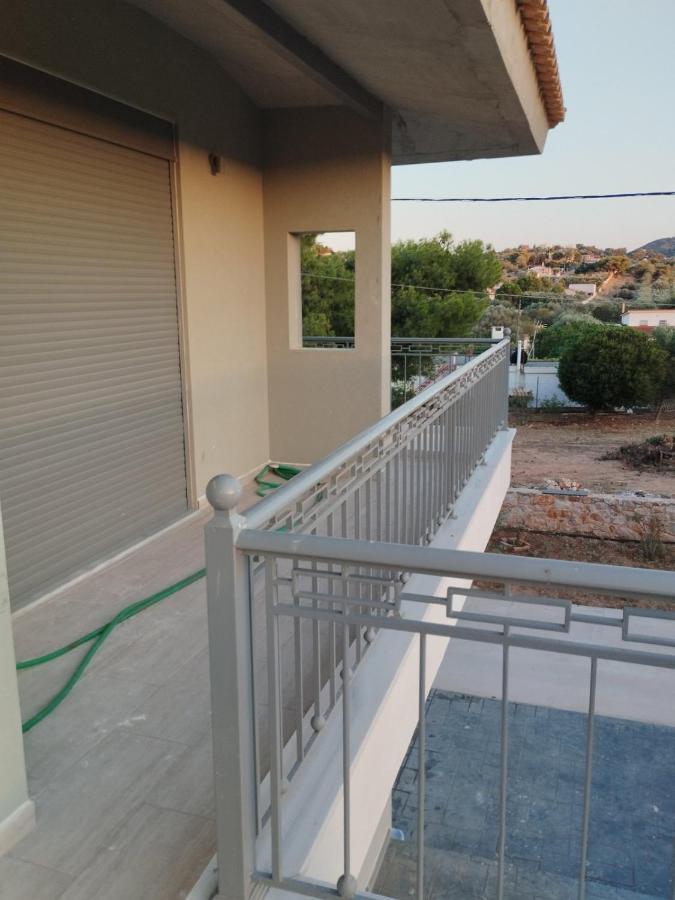 Apartament Coastal Garden Getaway Vári Zewnętrze zdjęcie