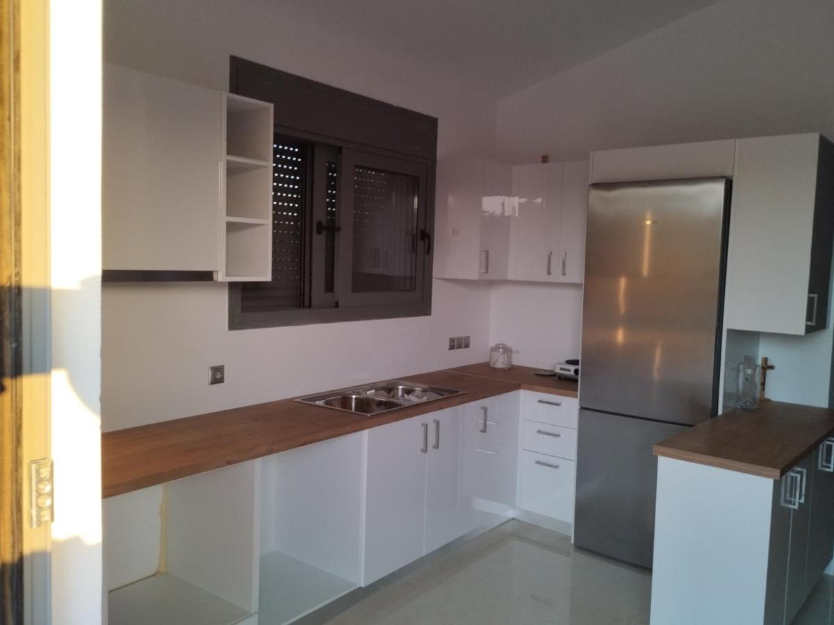 Apartament Coastal Garden Getaway Vári Zewnętrze zdjęcie