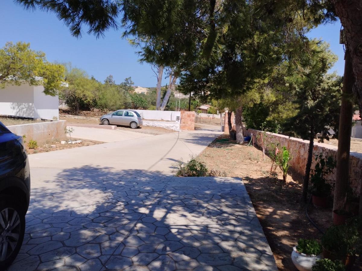 Apartament Coastal Garden Getaway Vári Zewnętrze zdjęcie